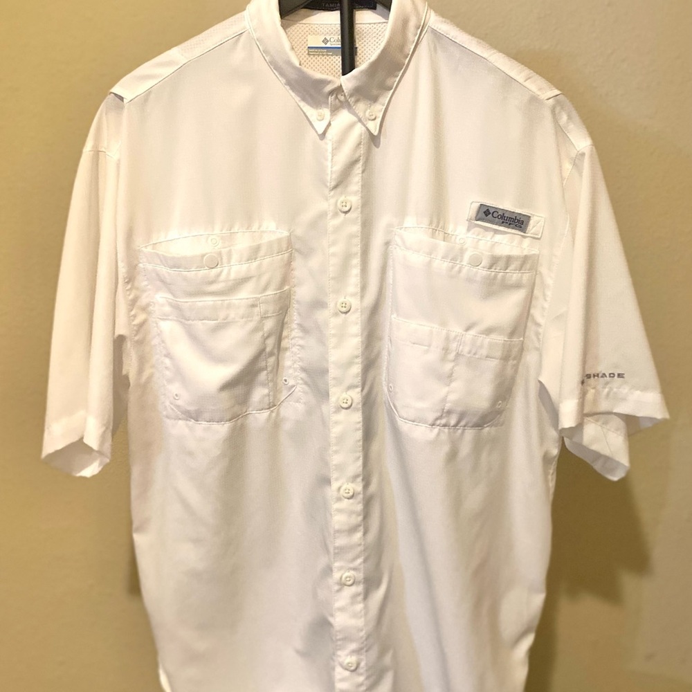 Columbia Men's Classic White Button Down Shirt